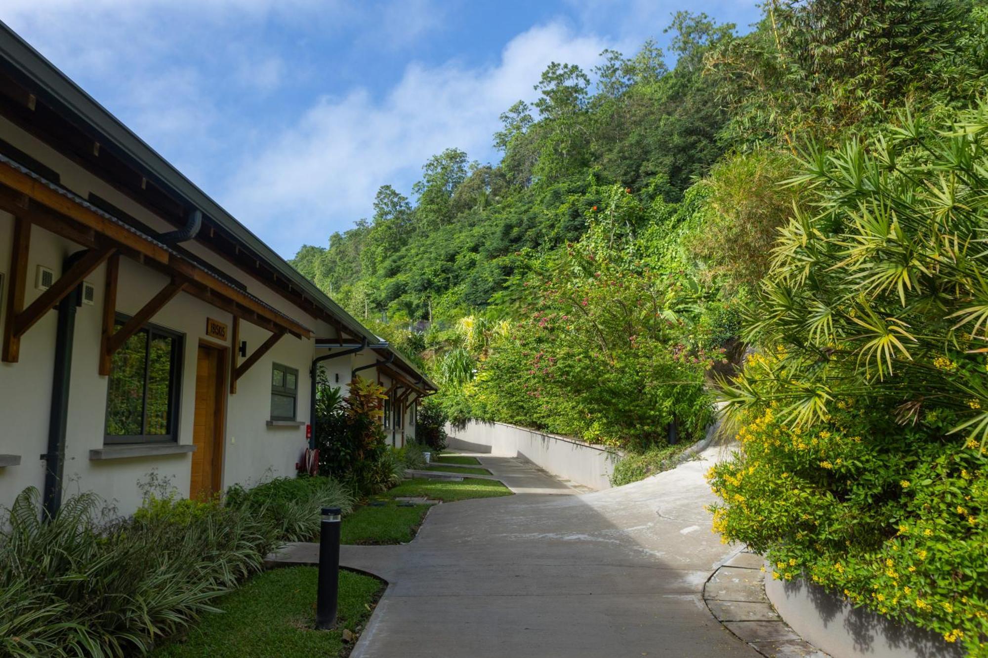 Paradise Chalets Yoga & Wellness ทาคามาคา ภายนอก รูปภาพ